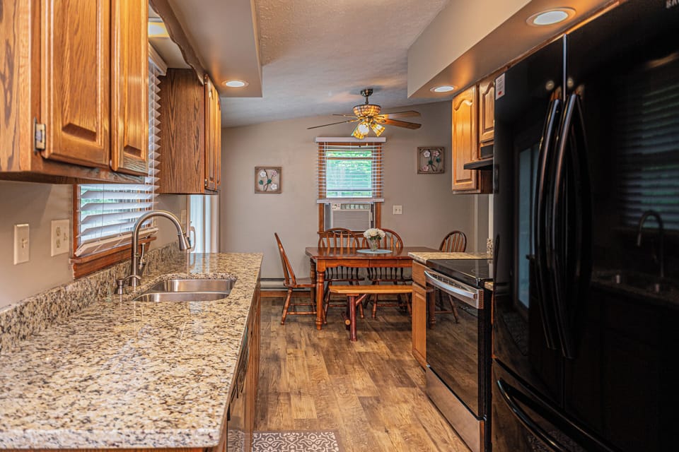House (3 Bedrooms) | Property amenity