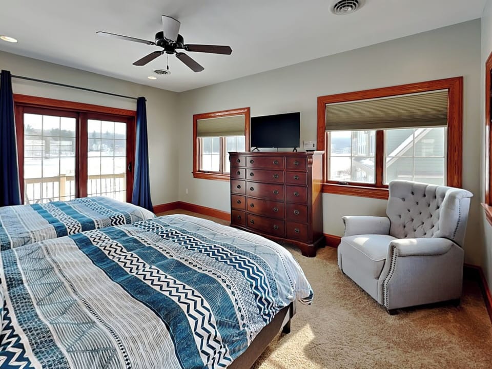 Limitless Joy by Taylor Made Deep Creek Cabin in Deep Creek Lake