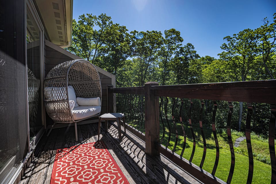 Studio (3 Bedrooms) | Property amenity