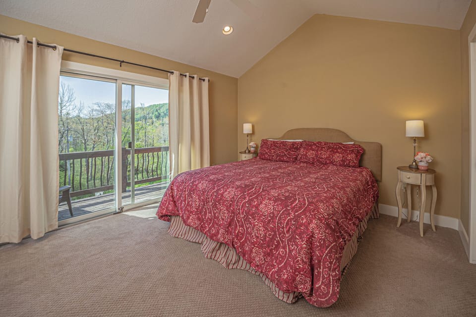 Studio (3 Bedrooms) | Property amenity