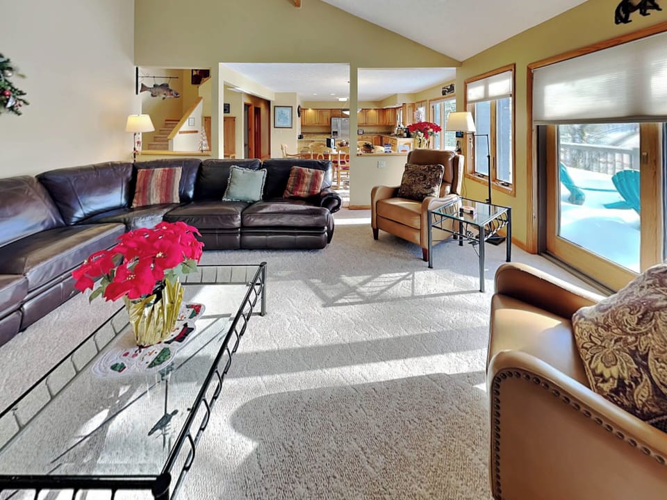 House (5 Bedrooms) | Property amenity