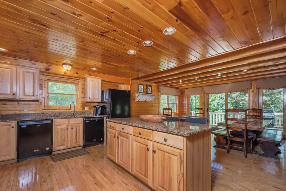 House (Multiple Bedrooms) | Property amenity