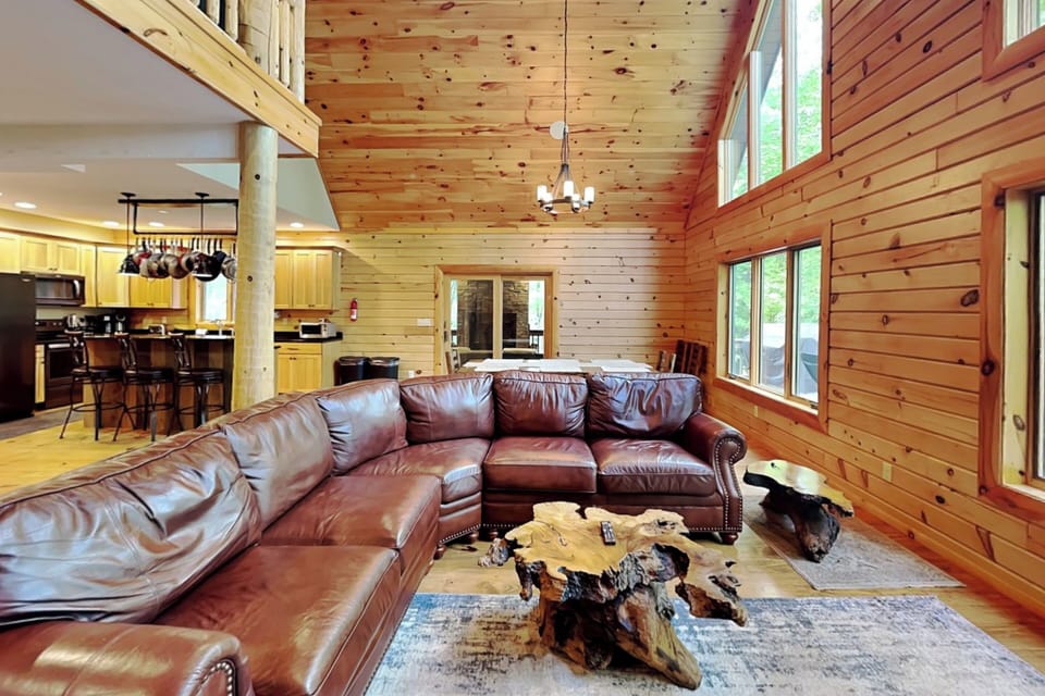 House (5 Bedrooms) | Property amenity
