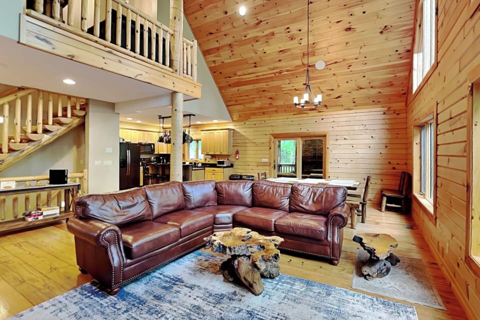 House (5 Bedrooms) | Property amenity