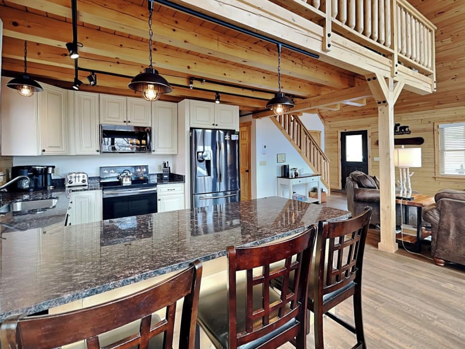 House (5 Bedrooms) | Property amenity