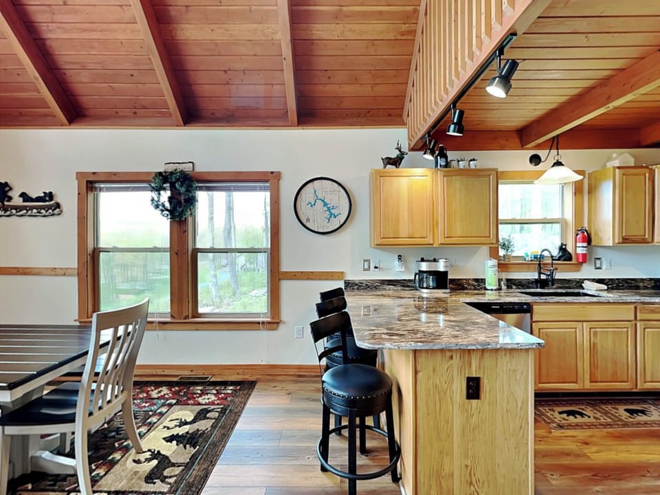 House (5 Bedrooms) | Property amenity