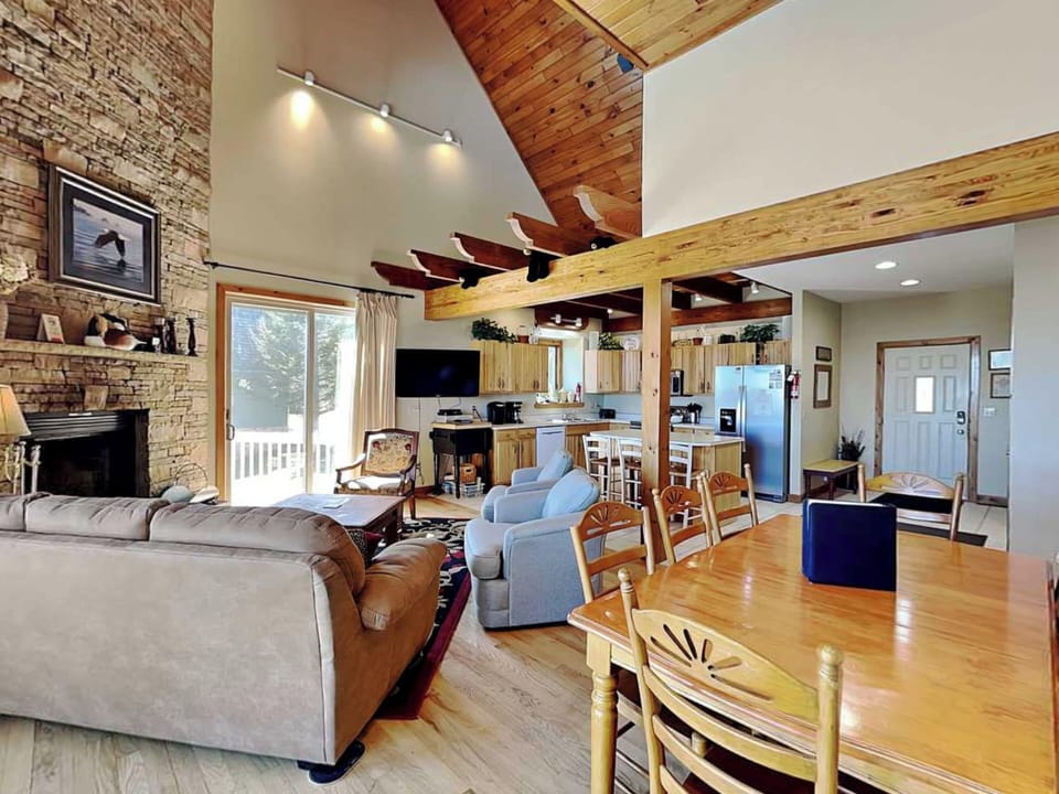 House (4 Bedrooms) | Property amenity
