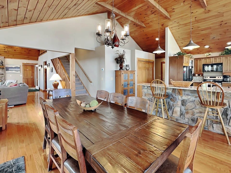 House (5 Bedrooms) | Property amenity