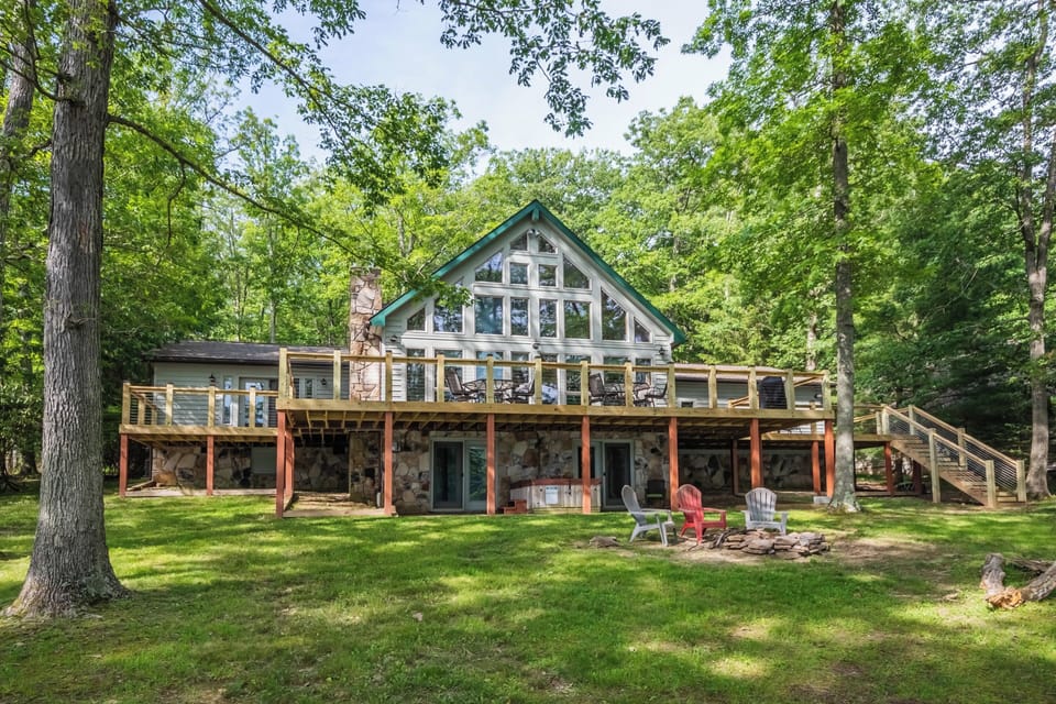 House (4 Bedrooms) | Front of property
