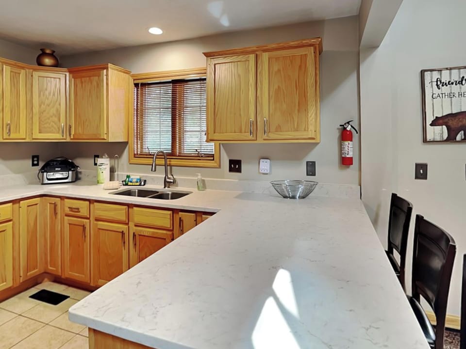 House (4 Bedrooms) | Property amenity