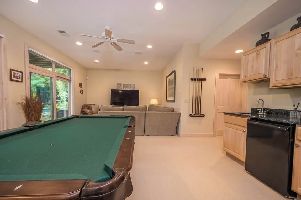 House (5 Bedrooms) | Property amenity