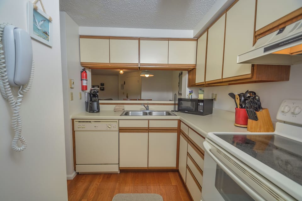 Studio (2 Bedrooms) | Property amenity