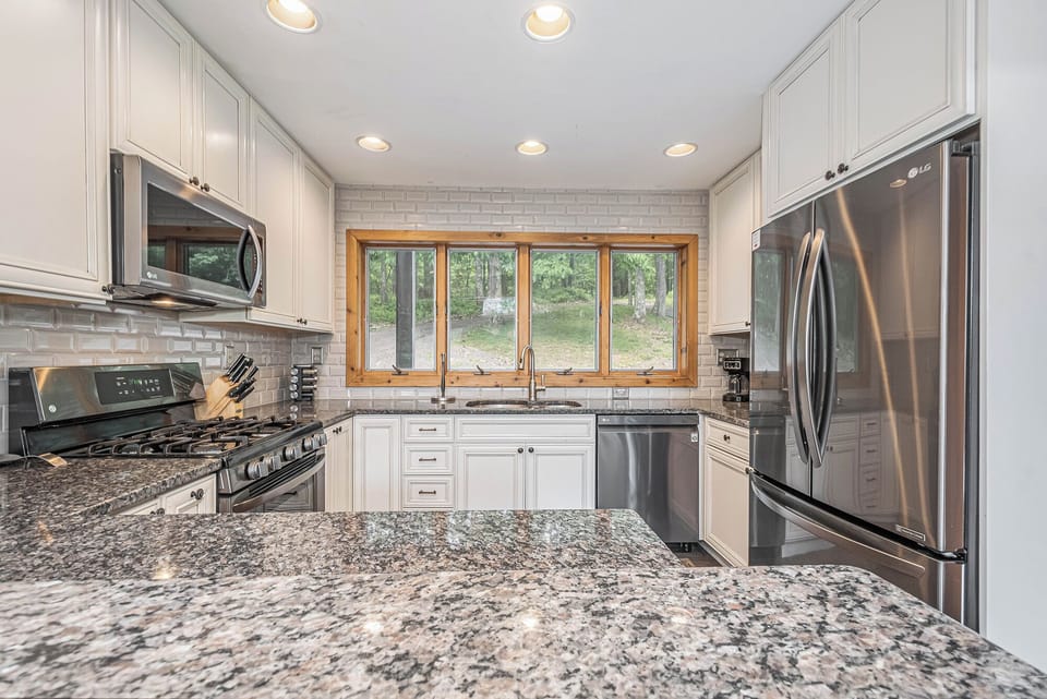 House (5 Bedrooms) | Property amenity