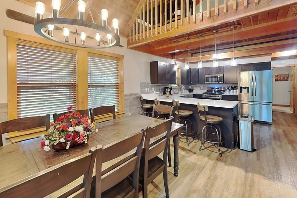 Stay Awhile by Taylor Made Deep Creek Cabin in Deep Creek Lake
