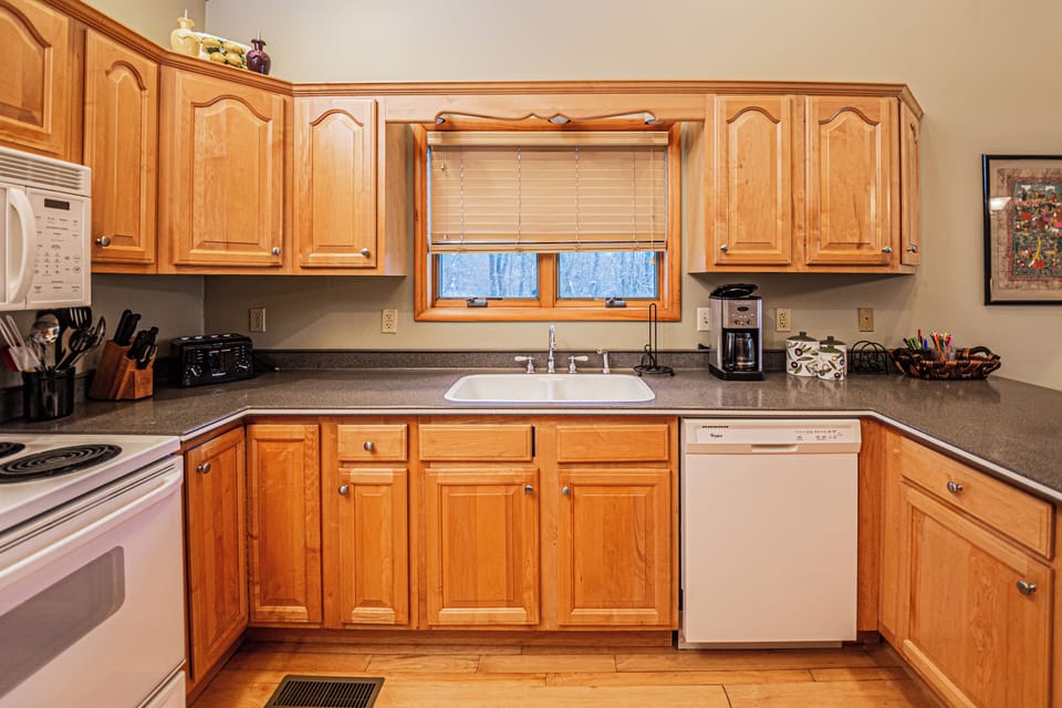 House (4 Bedrooms) | Property amenity