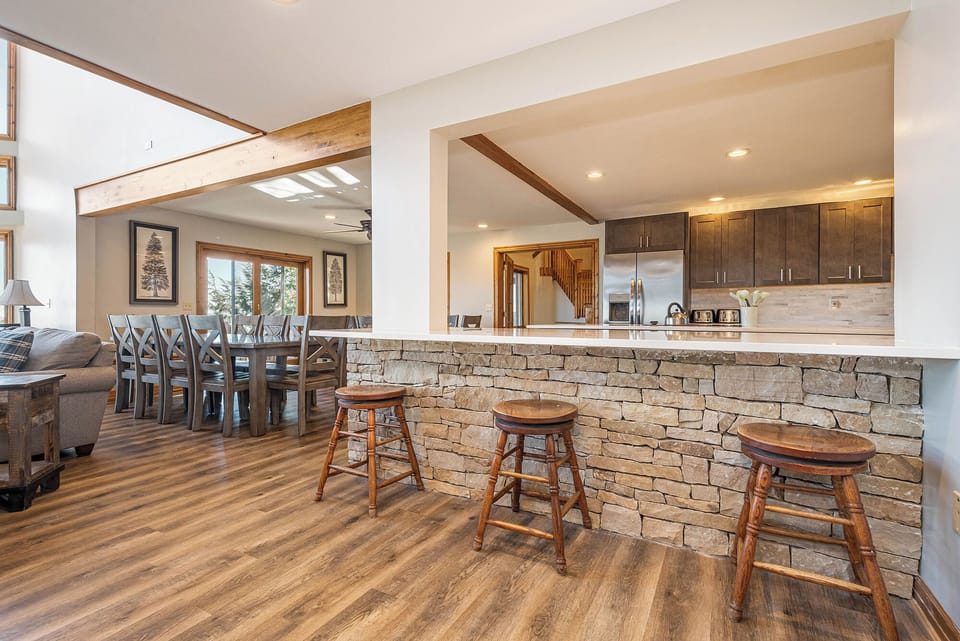 House (Multiple Bedrooms) | Property amenity