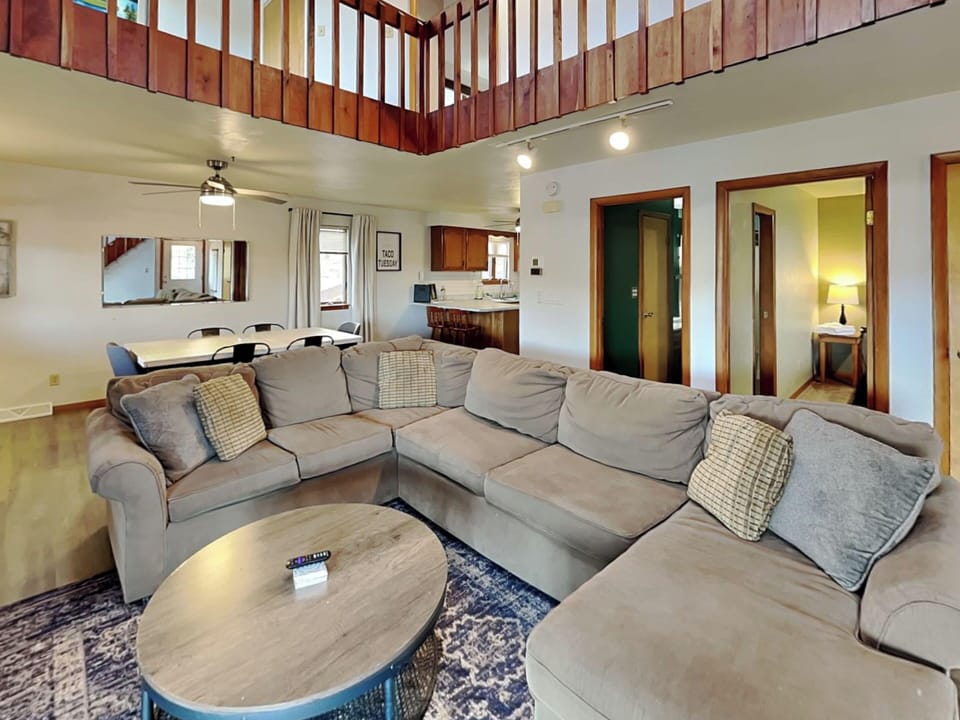 House (3 Bedrooms) | Property amenity