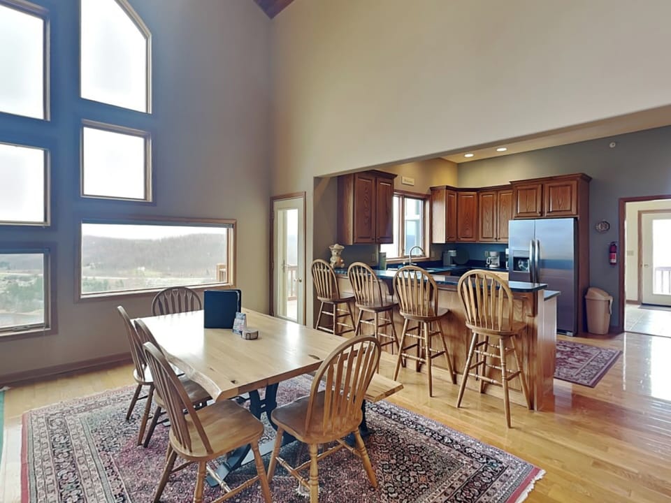 House (4 Bedrooms) | Property amenity