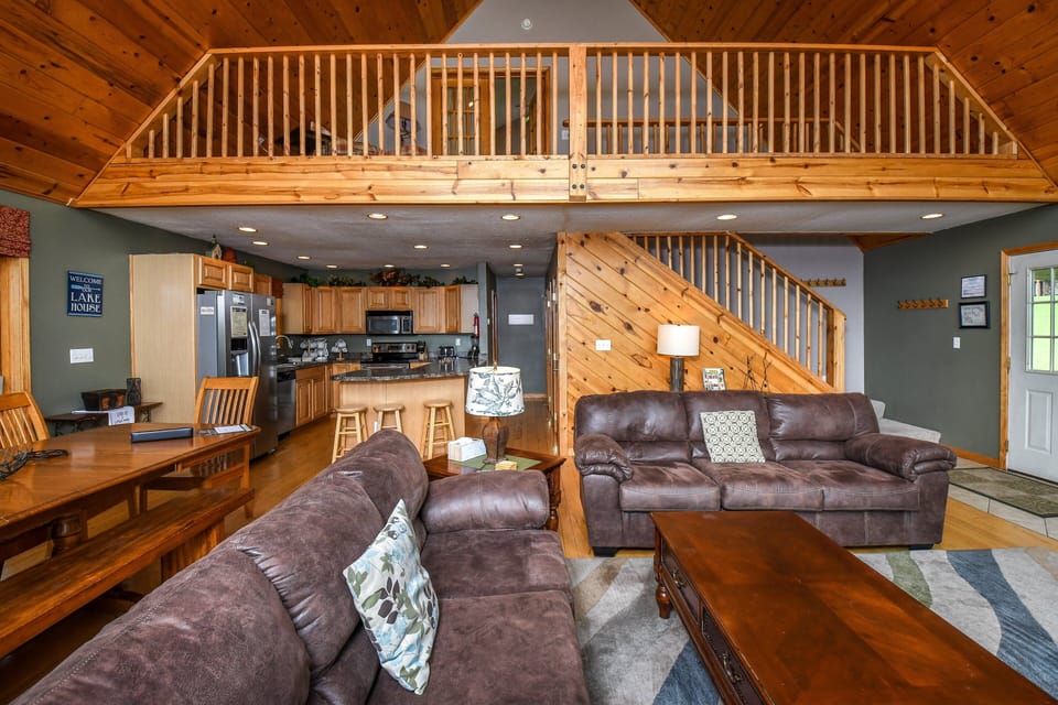 House (4 Bedrooms) | Property amenity