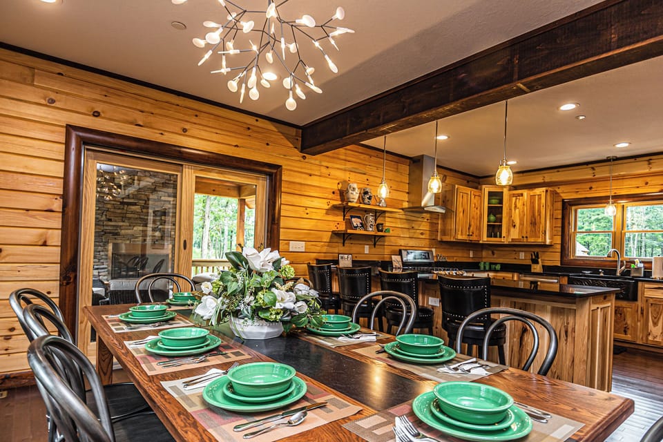 House (5 Bedrooms) | Property amenity