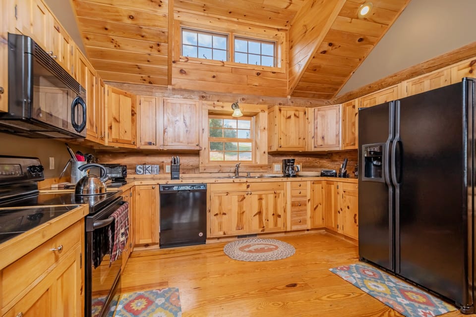 House (5 Bedrooms) | Property amenity