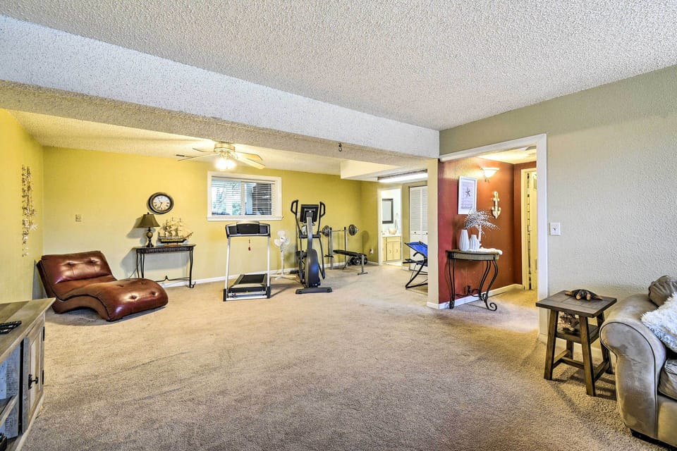 Family Room | Home Gym