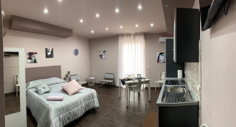 Double or Twin Room | Free WiFi