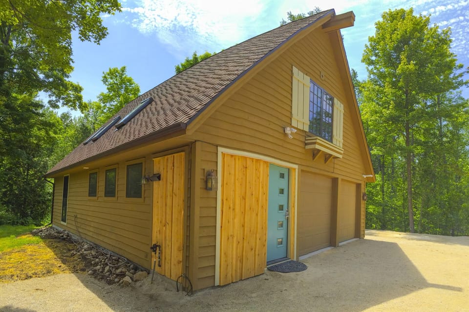 The Cabin at Plum Bottom on 20 acres