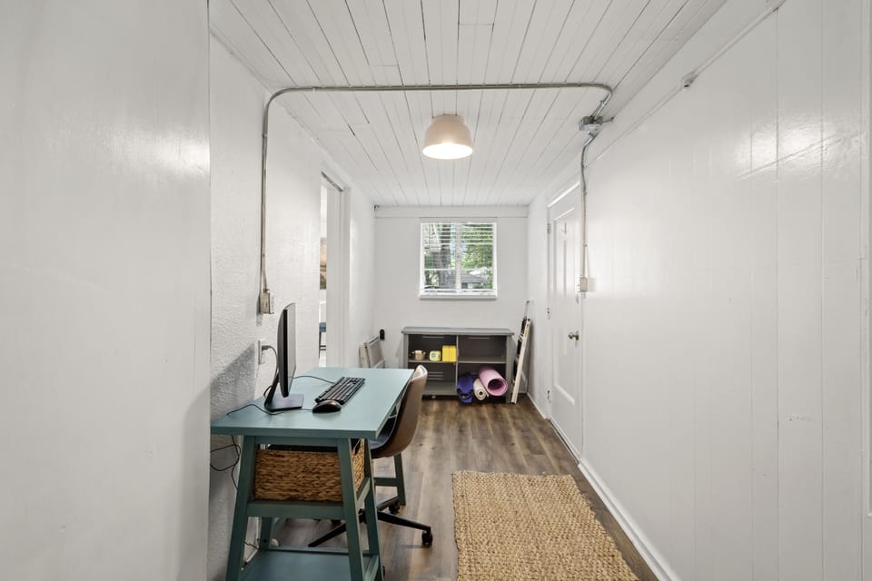 Bonus room with exercise equipment, yoga mats or desk to work at