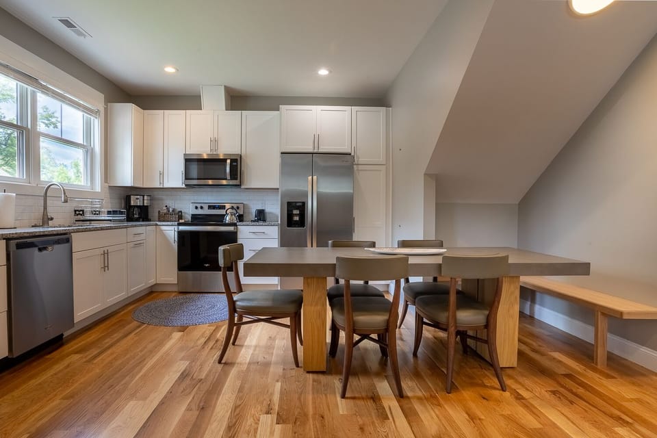 Fully Equipped Kitchen for all your cooking needs