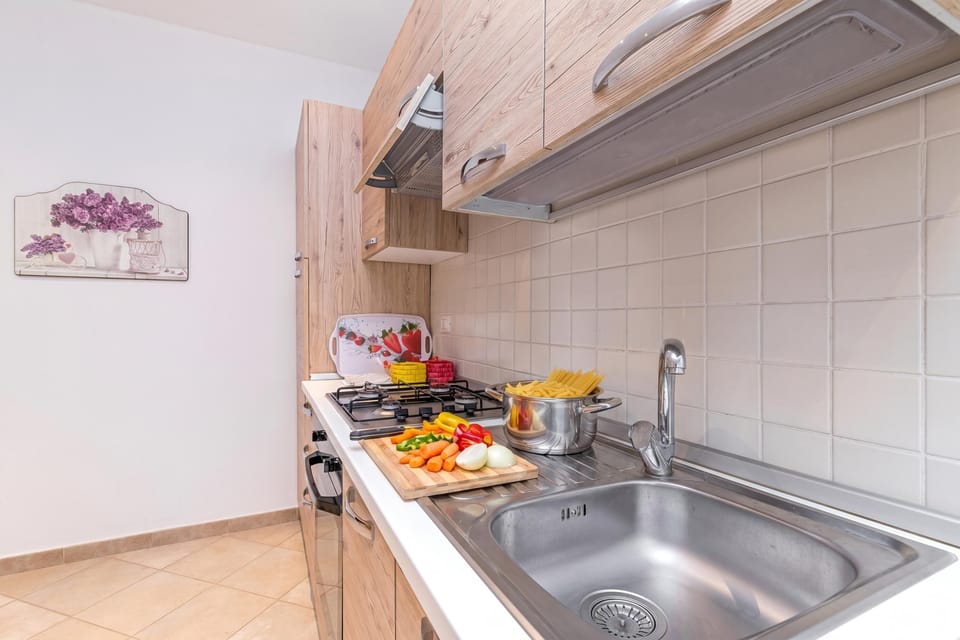 Kitchenette