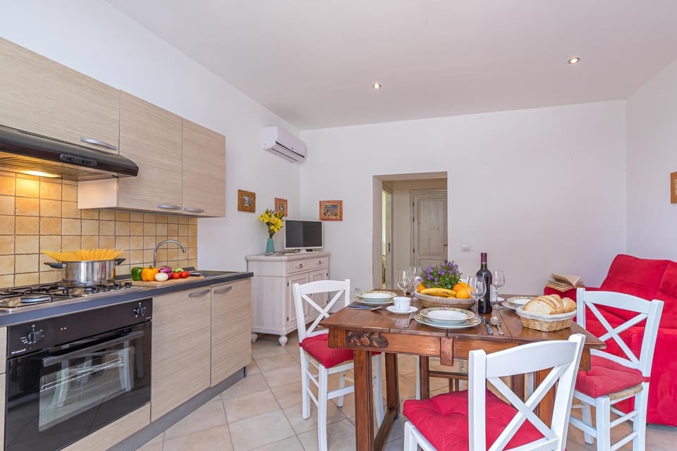 Kitchen and dining area