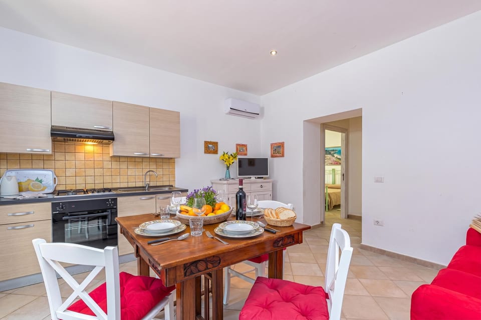 Kitchen and dining area