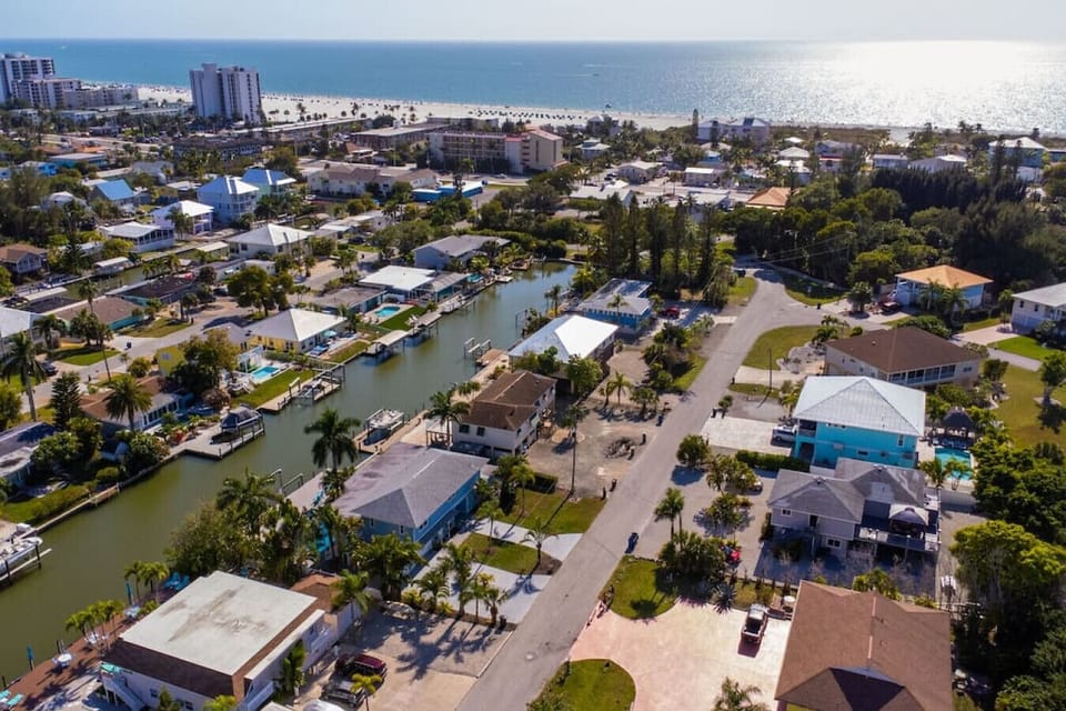Spacious home on canal minutes away from beach and intercoastal waterways.