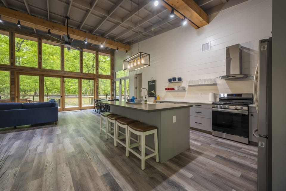 Kitchen Quartz Island and Smart Samsung Gas Oven.
