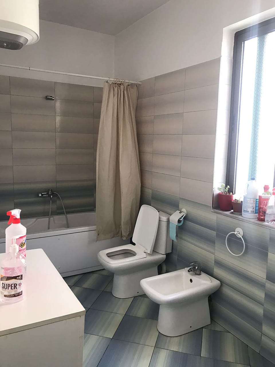 Tirana City Rooms (Vatra e Lagjes) Bed and Breakfast in Tirana