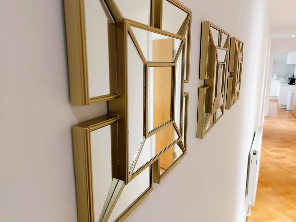 Contemporary Wall Art