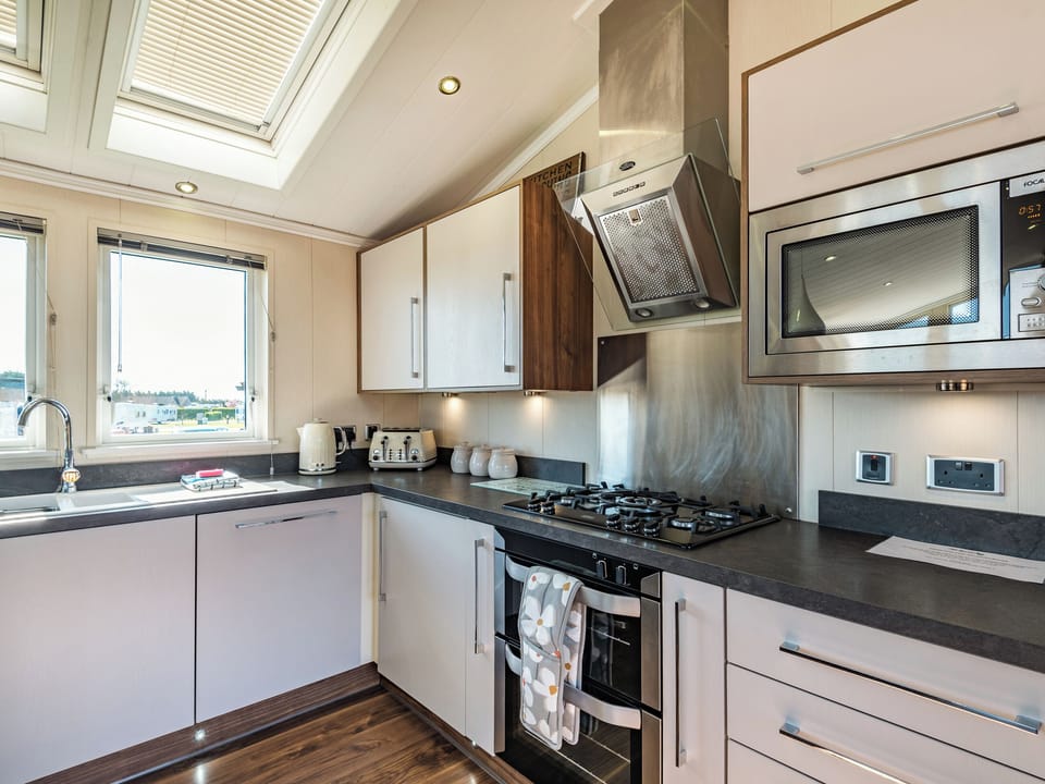Kitchen area | Buff Lake - The Laurels, Addlethorpe, near Skegness
