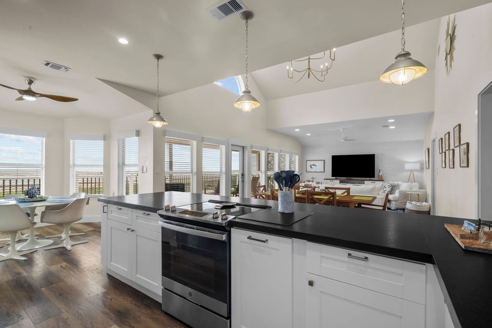 House (3 Bedrooms) | Property amenity