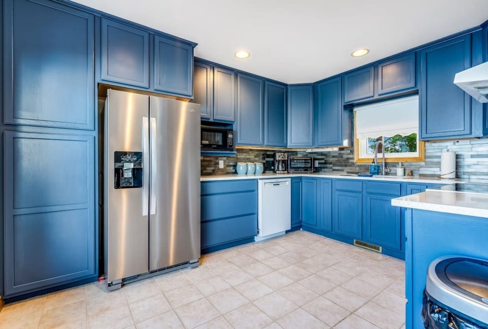 Large Kitchen