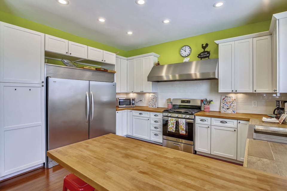 House (3 Bedrooms) | Property amenity