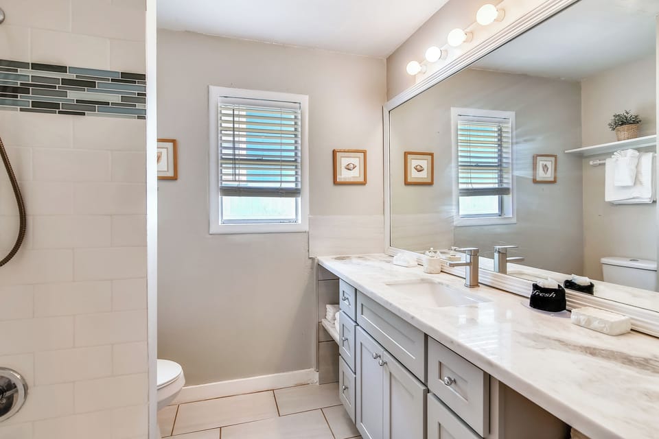 House (3 Bedrooms) | Property amenity