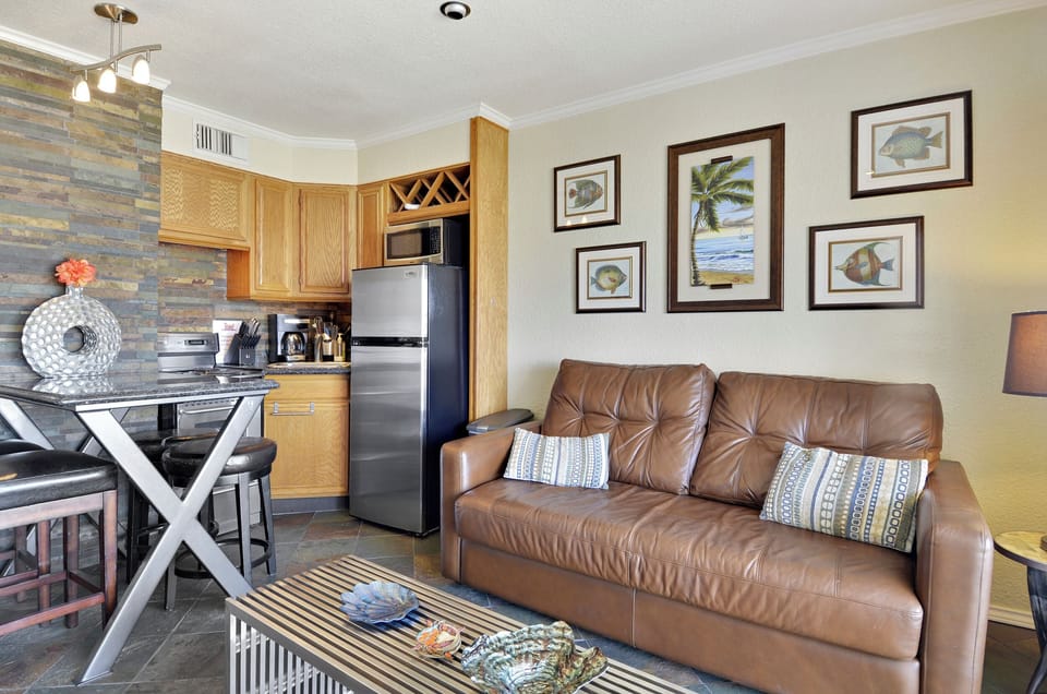 Condo (1 Bedroom) | Property amenity
