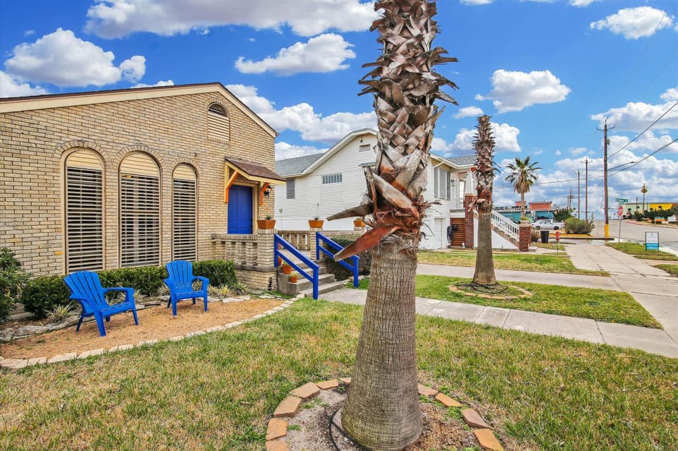 House (3 Bedrooms) | Property amenity