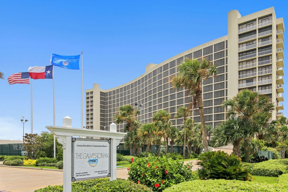 Condo (2 Bedrooms) | Property amenity