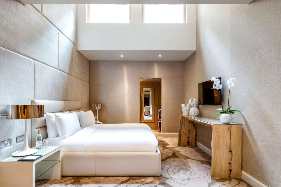 Studio (Studio) | Egyptian cotton sheets, premium bedding, in-room safe, desk