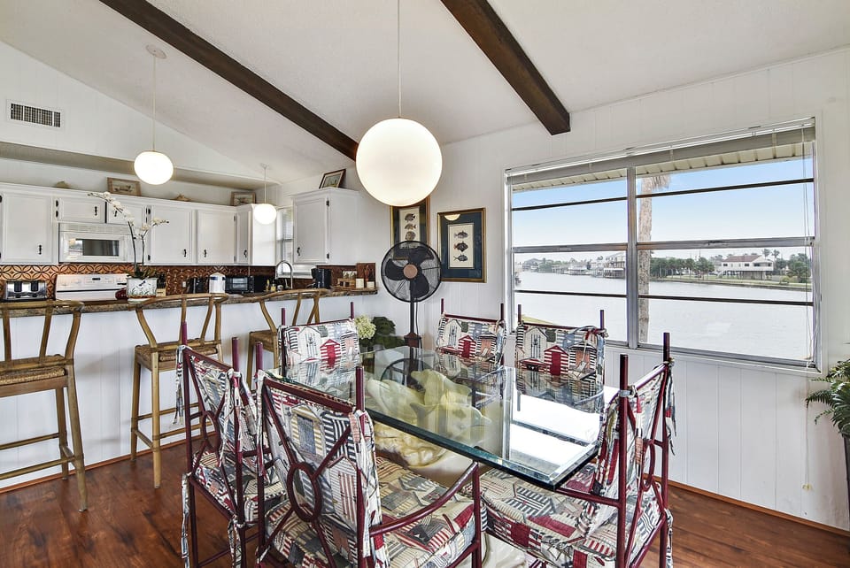 House (2 Bedrooms) | Property amenity