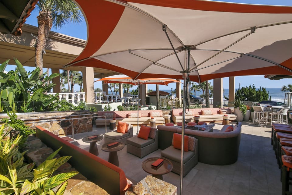 Condo (1 Bedroom) | Property amenity