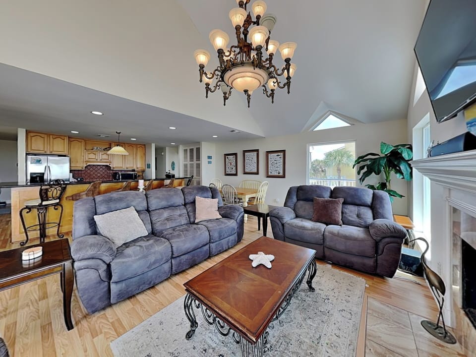 House (4 Bedrooms) | Property amenity