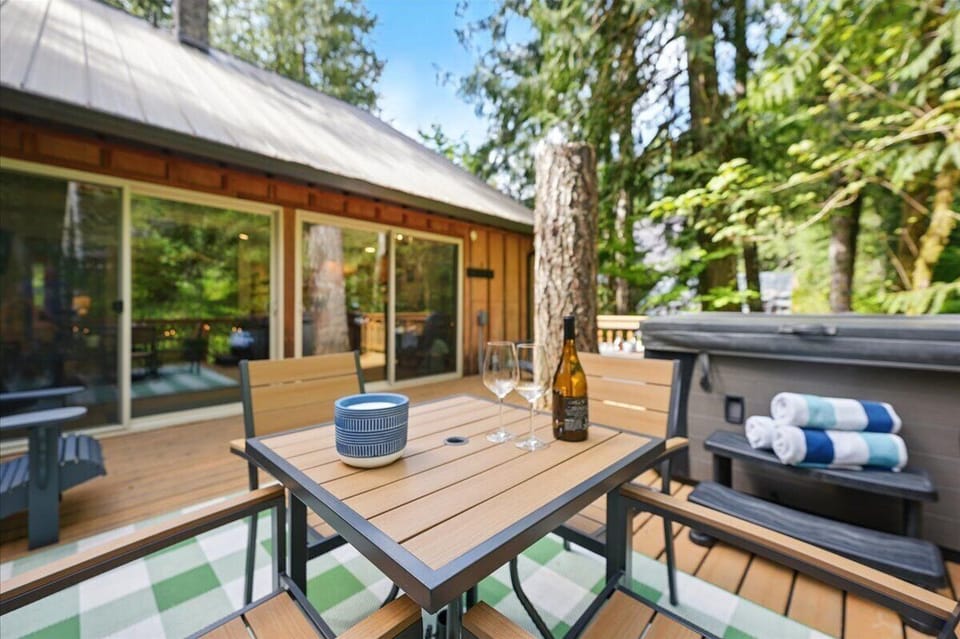 Al fresco dining and relaxing with friends — the deck is made for gatherings.